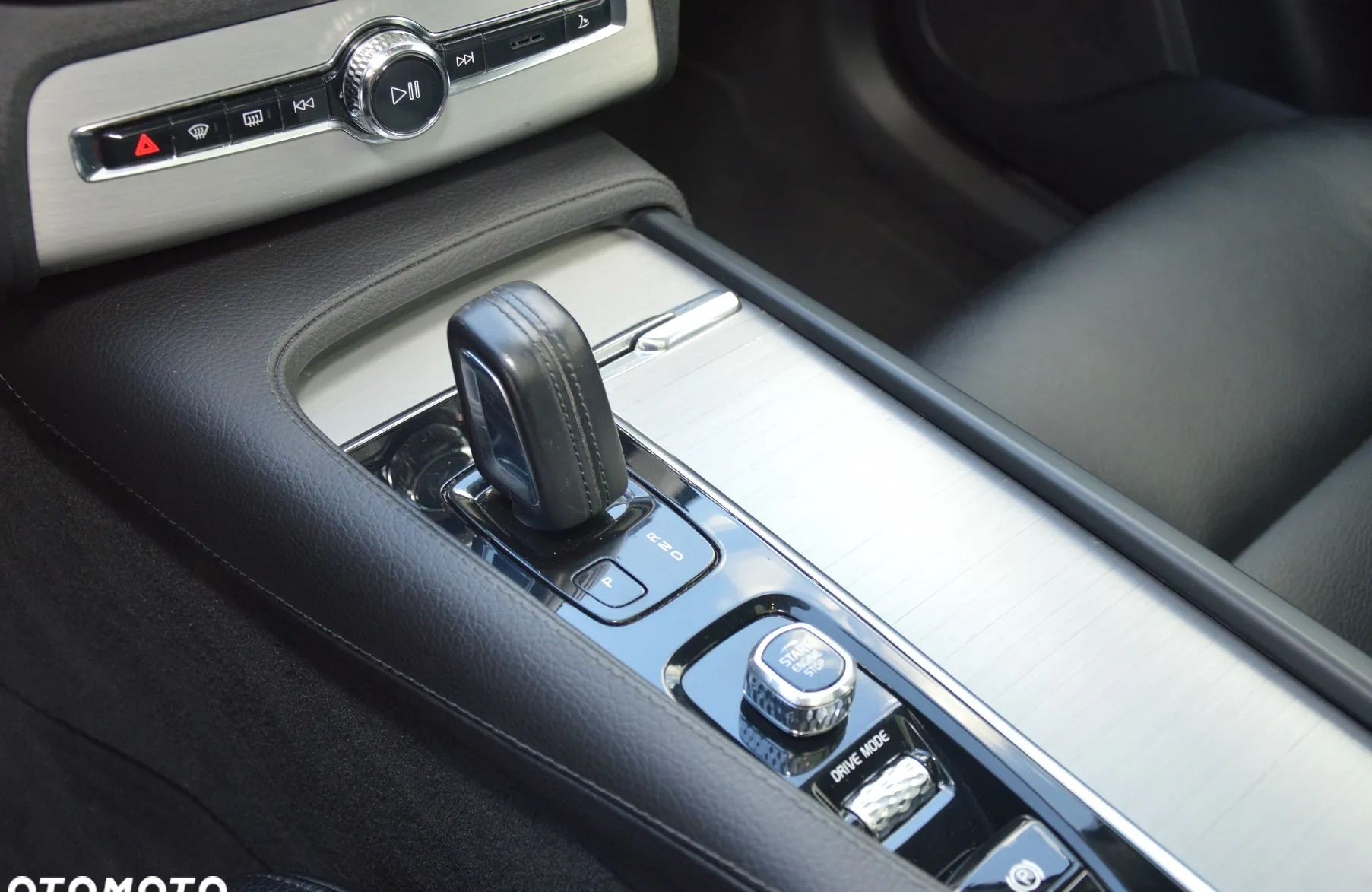 Volvo XC 90 cena 189900 przebieg: 127000, rok produkcji 2020 z Włocławek małe 352